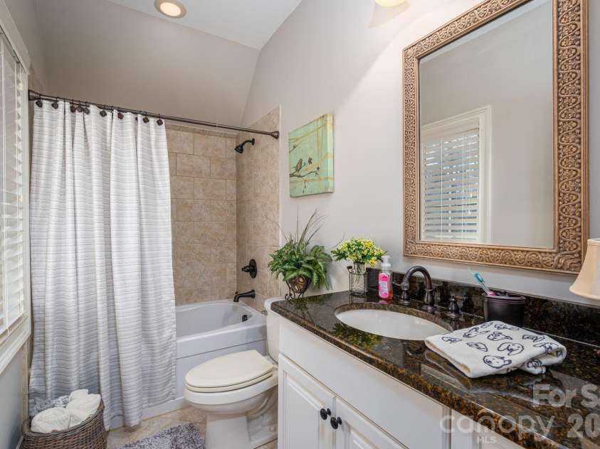 8000 Water View Drive, Belmont, NC 28012.  MLS# CAR4337854, YatesRealty ID 15198. 