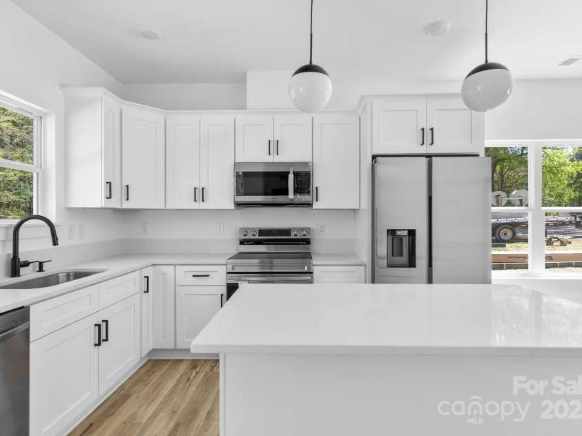 1615 Carlton Avenue, Kannapolis, NC 28083.  MLS# CAR4234885, YatesRealty ID 15199. Kitchen- High End appliances