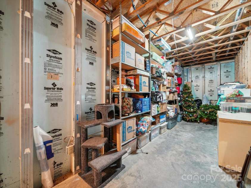 158 Pioneer Drive, Mount Gilead, NC 27306.  MLS# CAR4282197, YatesRealty ID 152. 