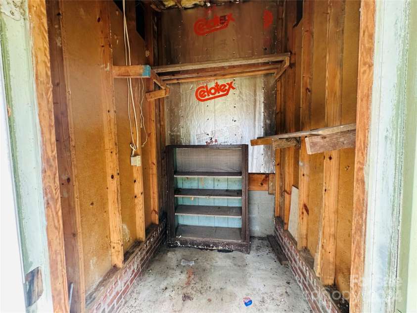 612 Dr Martin Luther King Jr Avenue, Enfield, NC 27823.  MLS# CAR4145152, YatesRealty ID 152. Attached Storage Shed