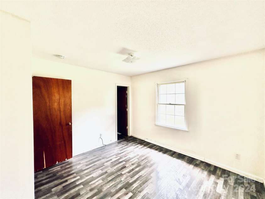 612 Dr Martin Luther King Jr Avenue, Enfield, NC 27823.  MLS# CAR4145152, YatesRealty ID 152. Primary Bedroom