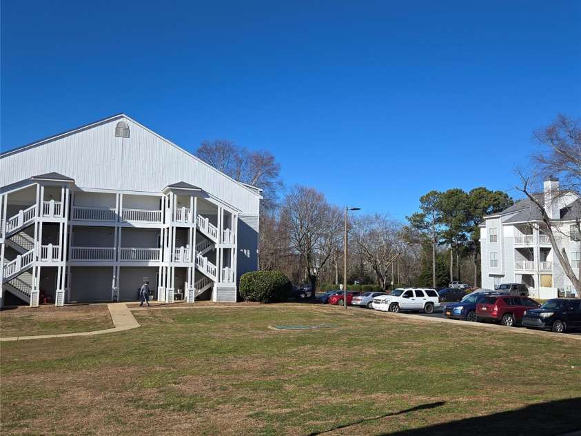 14 Hamiltons Bay Court, Lake Wylie, SC 29710.  MLS# CAR4287871, YatesRealty ID 1520. 