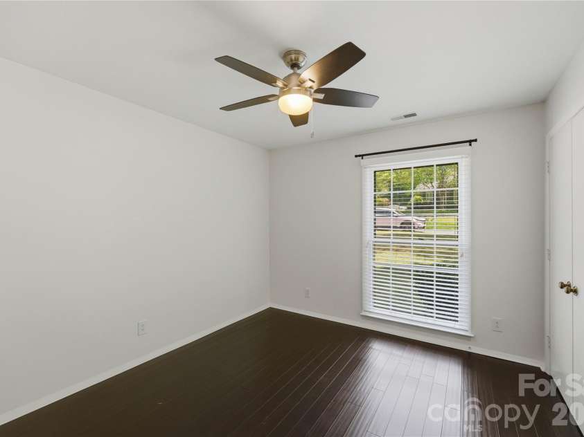 341 Neill Ridge Road, Matthews, NC 28105.  MLS# CAR4370182, YatesRealty ID 15201. 