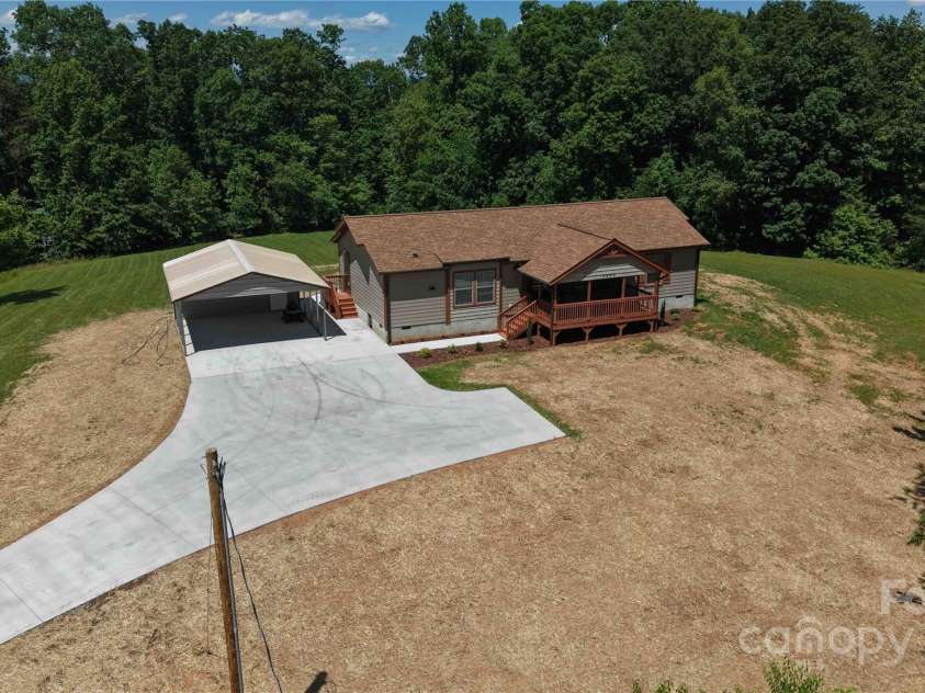 3499 Fairview Road, Nebo, NC 28761.  MLS# CAR4257133, YatesRealty ID 15201. 