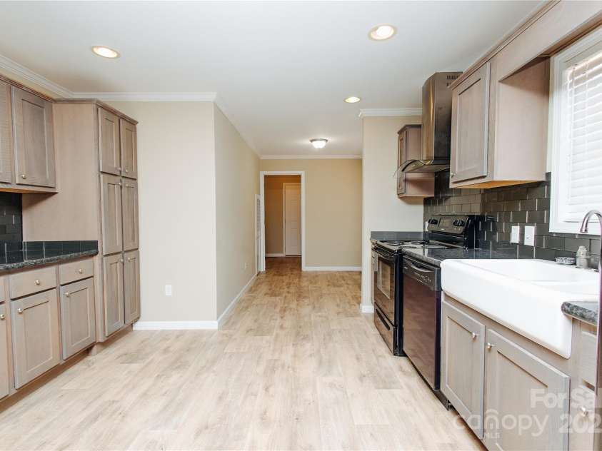 3499 Fairview Road, Nebo, NC 28761.  MLS# CAR4257133, YatesRealty ID 15201. 