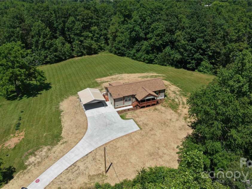 3499 Fairview Road, Nebo, NC 28761.  MLS# CAR4257133, YatesRealty ID 15201. Grass Virtual