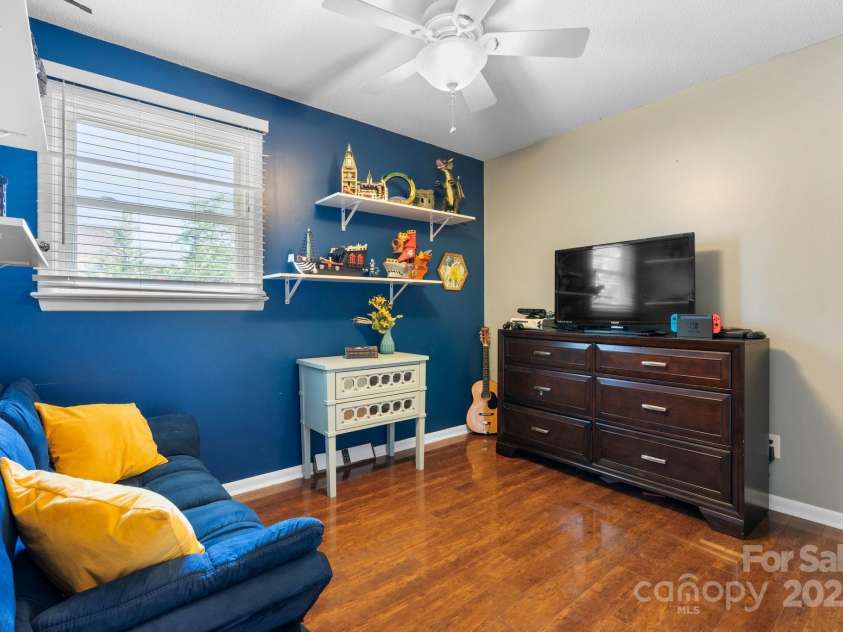 1110 16th Avenue Place, Hickory, NC 28601.  MLS# CAR4253626, YatesRealty ID 15203. Bedroom 3/Office