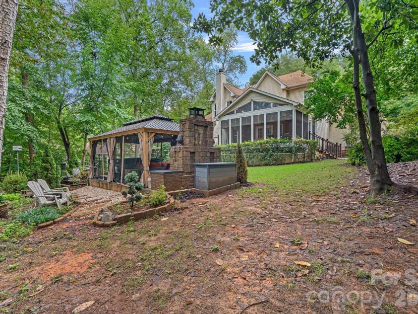 172 Tawny Bark Drive, Mooresville, NC 28117.  MLS# CAR4332757, YatesRealty ID 15204. 
