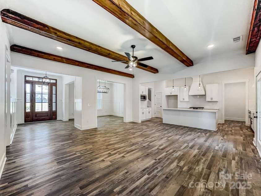 4262 Brandy Creek Court, Clover, SC 29710.  MLS# CAR4234564, YatesRealty ID 15204. 