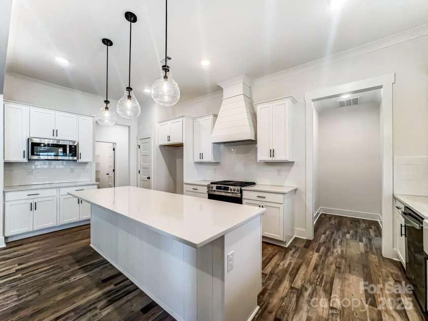 4262 Brandy Creek Court, Clover, SC 29710.  MLS# CAR4234564, YatesRealty ID 15204. 