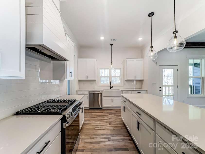 4262 Brandy Creek Court, Clover, SC 29710.  MLS# CAR4234564, YatesRealty ID 15204. 