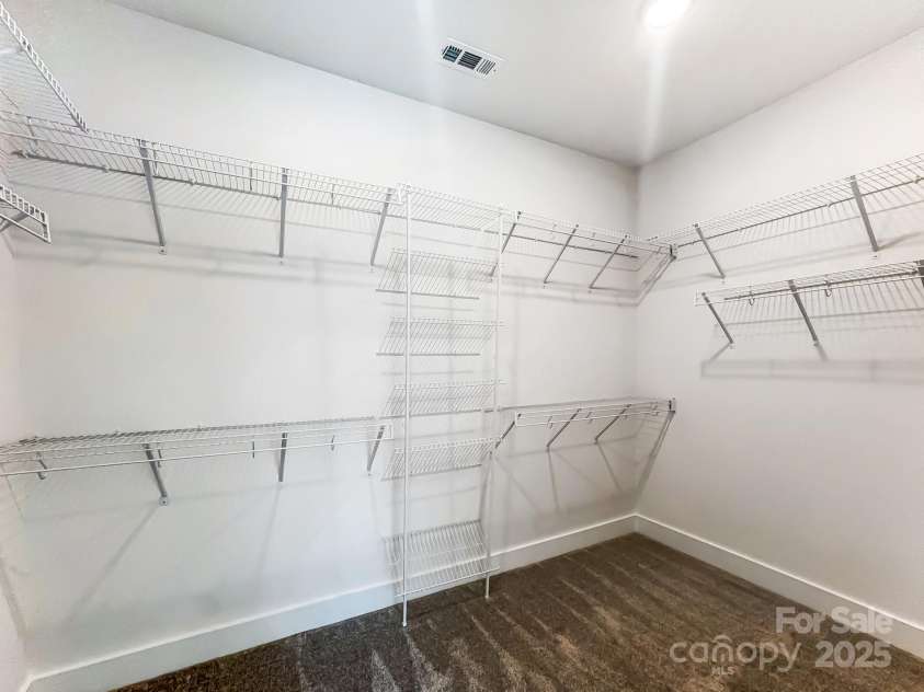 4262 Brandy Creek Court, Clover, SC 29710.  MLS# CAR4234564, YatesRealty ID 15204. 