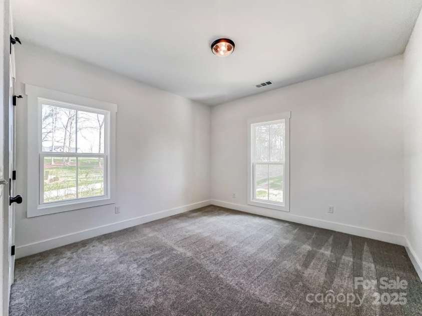 4262 Brandy Creek Court, Clover, SC 29710.  MLS# CAR4234564, YatesRealty ID 15204. 