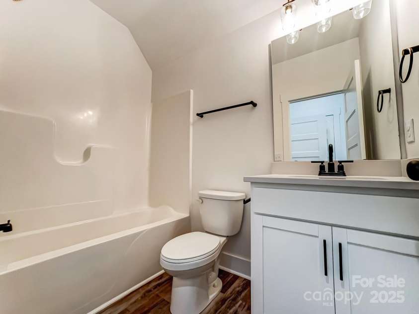 4262 Brandy Creek Court, Clover, SC 29710.  MLS# CAR4234564, YatesRealty ID 15204. 