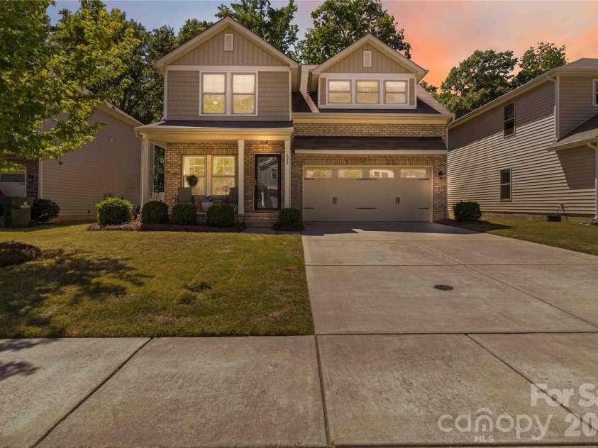 622 Oldham Lane, Rock Hill, SC 29732.  MLS# CAR4370824, YatesRealty ID 15206. 