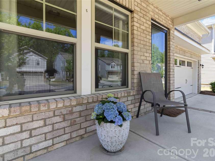 622 Oldham Lane, Rock Hill, SC 29732.  MLS# CAR4370824, YatesRealty ID 15206. 