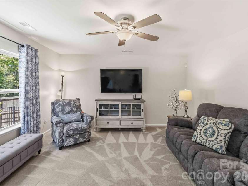 622 Oldham Lane, Rock Hill, SC 29732.  MLS# CAR4370824, YatesRealty ID 15206. 