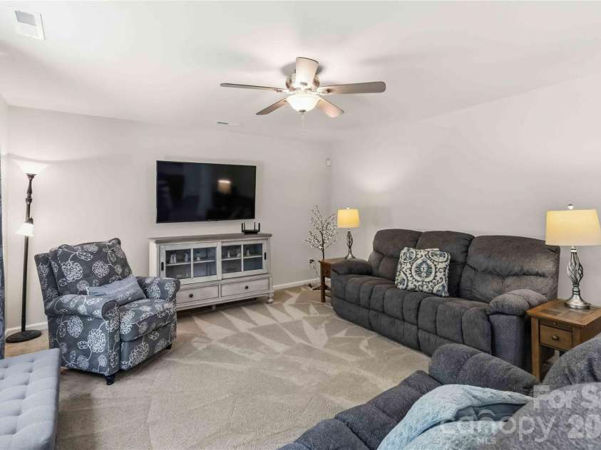 622 Oldham Lane, Rock Hill, SC 29732.  MLS# CAR4370824, YatesRealty ID 15206. 