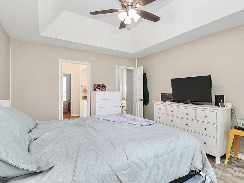 4606 Falcon Chase Drive, Concord, NC 28027.  MLS# CAR4249623, YatesRealty ID 15207. 