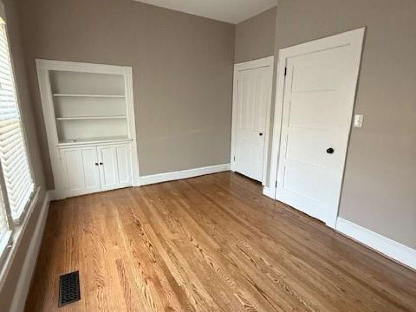 705 3rd Avenue, Hickory, NC 28601.  MLS# CAR4243431, YatesRealty ID 15209. 