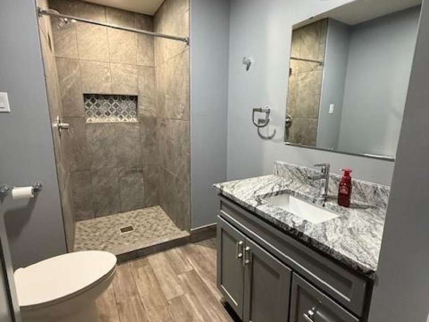 705 3rd Avenue, Hickory, NC 28601.  MLS# CAR4243431, YatesRealty ID 15209. 