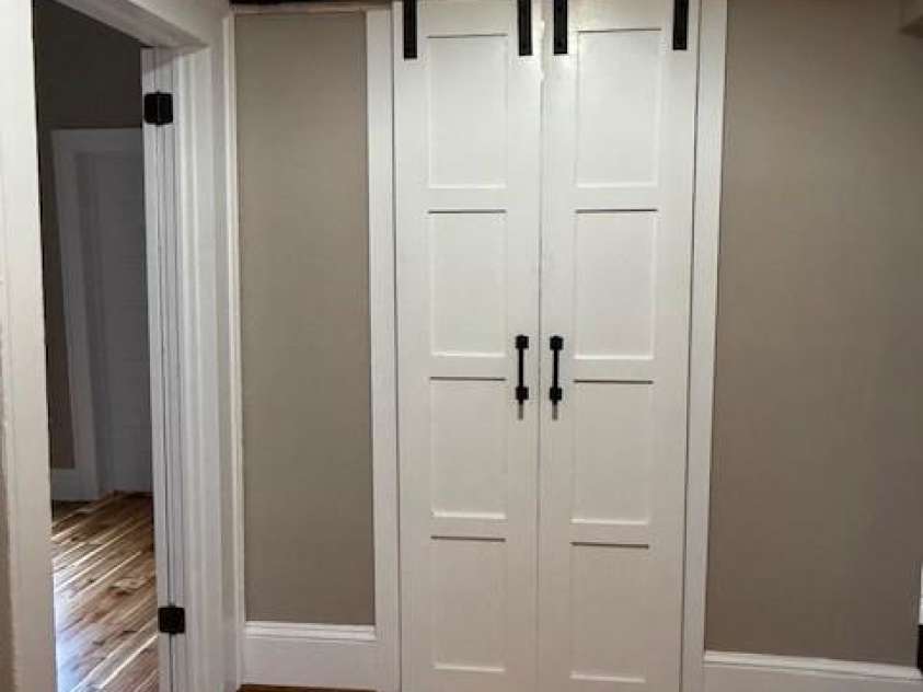 705 3rd Avenue, Hickory, NC 28601.  MLS# CAR4243431, YatesRealty ID 15209. 