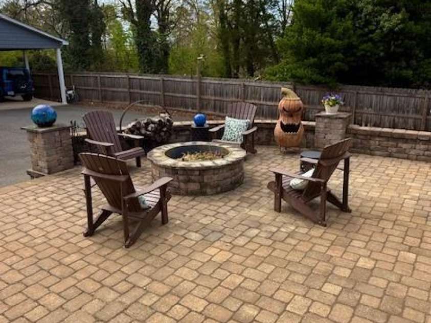 705 3rd Avenue, Hickory, NC 28601.  MLS# CAR4243431, YatesRealty ID 15209. 