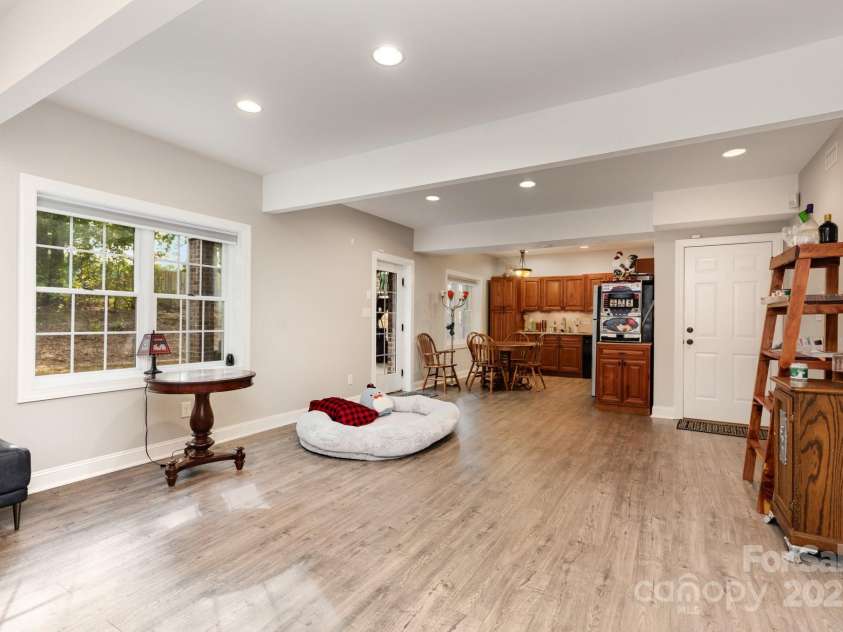 3351 Beulah Church Road, Matthews, NC 28104.  MLS# CAR4303800, YatesRealty ID 1521. 