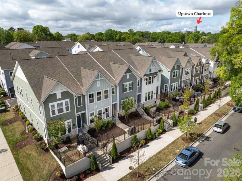 1136 Drummond Avenue, Charlotte, NC 28205.  MLS# CAR4358090, YatesRealty ID 15210. 