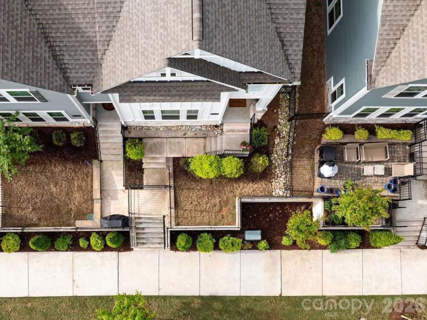 1136 Drummond Avenue, Charlotte, NC 28205.  MLS# CAR4358090, YatesRealty ID 15210. 