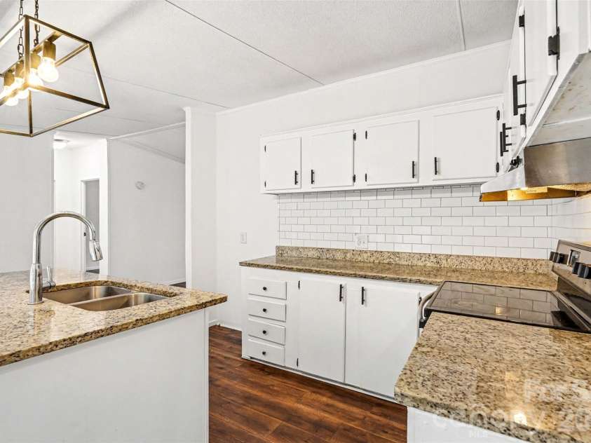942 Stones Throw Drive, Concord, NC 28025.  MLS# CAR4364732, YatesRealty ID 15211. 