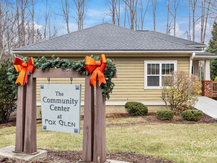 123 Foxden Drive, Fletcher, NC 28732.  MLS# CAR4209767, YatesRealty ID 15214. Clubhouse,Pool,Workout room