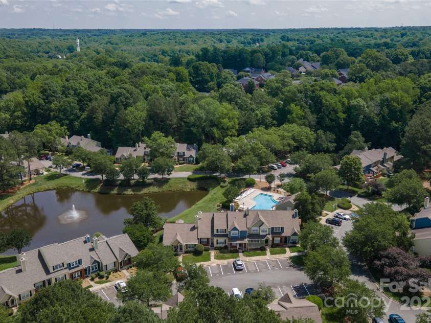 9006 Four Mile Creek Road, Charlotte, NC 28277.  MLS# CAR4260966, YatesRealty ID 15215. 