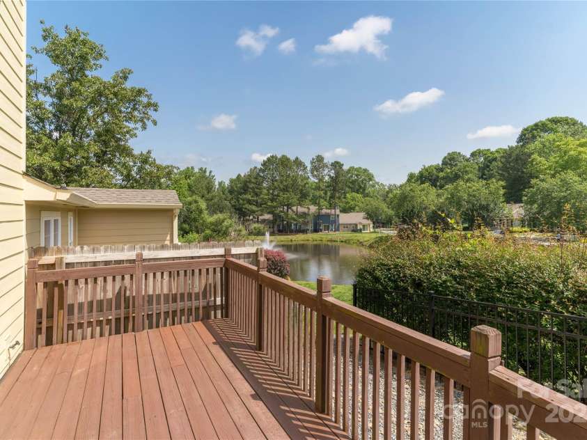 9006 Four Mile Creek Road, Charlotte, NC 28277.  MLS# CAR4260966, YatesRealty ID 15215. Back Porch
