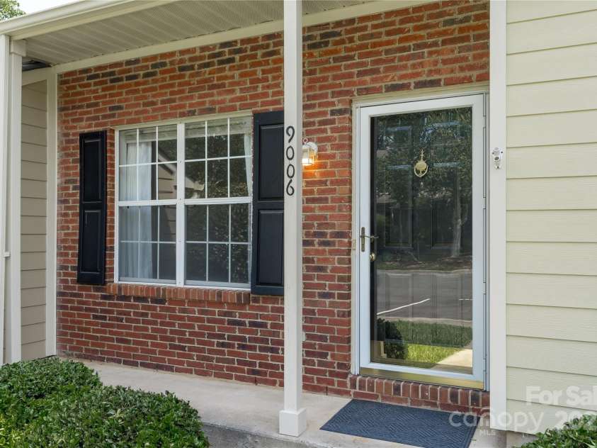9006 Four Mile Creek Road, Charlotte, NC 28277.  MLS# CAR4260966, YatesRealty ID 15215. Front Porch