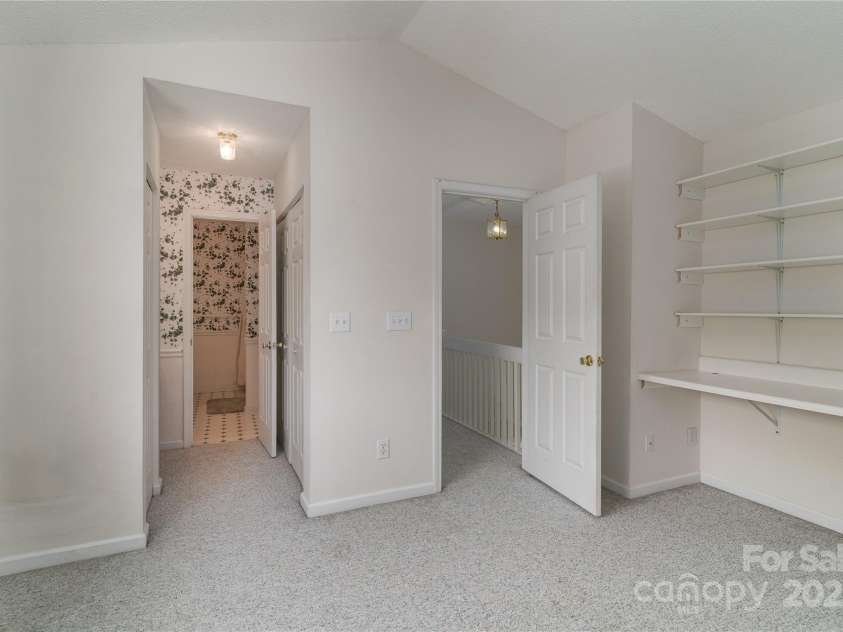 9006 Four Mile Creek Road, Charlotte, NC 28277.  MLS# CAR4260966, YatesRealty ID 15215. Secondary Bedroom 2