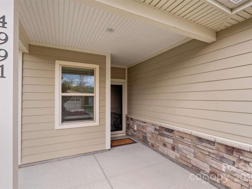 4991 Looking Glass Trail, Denver, NC 28037.  MLS# CAR4248258, YatesRealty ID 15216. 