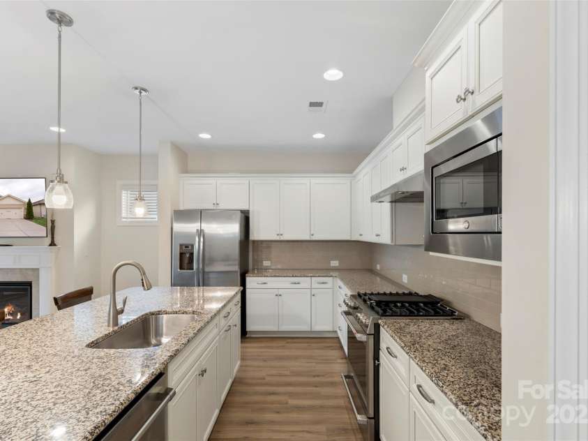 4991 Looking Glass Trail, Denver, NC 28037.  MLS# CAR4248258, YatesRealty ID 15216. 