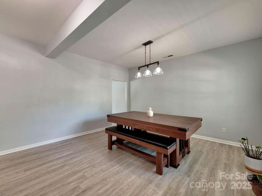 6541 Hasley Woods Drive, Huntersville, NC 28078.  MLS# CAR4254579, YatesRealty ID 15217. 