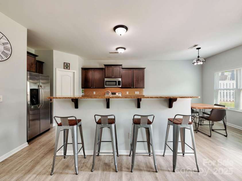 6541 Hasley Woods Drive, Huntersville, NC 28078.  MLS# CAR4254579, YatesRealty ID 15217. 
