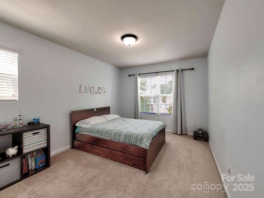 6541 Hasley Woods Drive, Huntersville, NC 28078.  MLS# CAR4254579, YatesRealty ID 15217. 