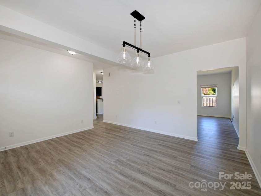 6541 Hasley Woods Drive, Huntersville, NC 28078.  MLS# CAR4254579, YatesRealty ID 15217. 