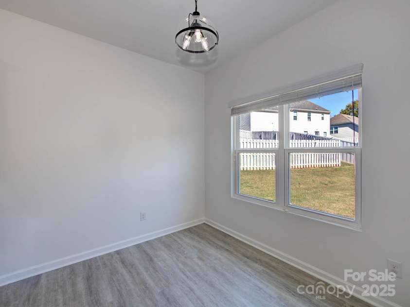 6541 Hasley Woods Drive, Huntersville, NC 28078.  MLS# CAR4254579, YatesRealty ID 15217. 