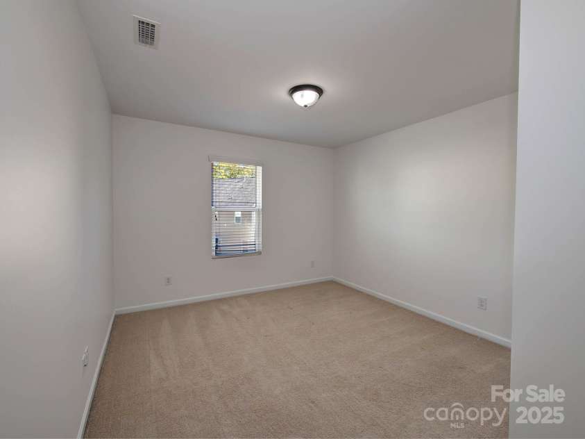 6541 Hasley Woods Drive, Huntersville, NC 28078.  MLS# CAR4254579, YatesRealty ID 15217. 