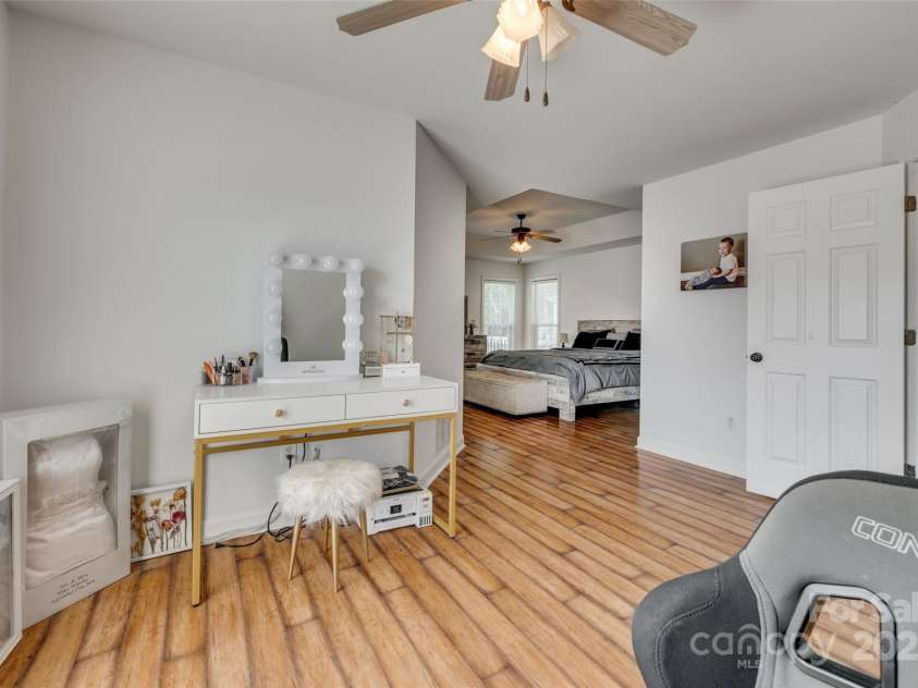 1140 Landsdown Drive, Salisbury, NC 28147.  MLS# CAR4256718, YatesRealty ID 15219. 