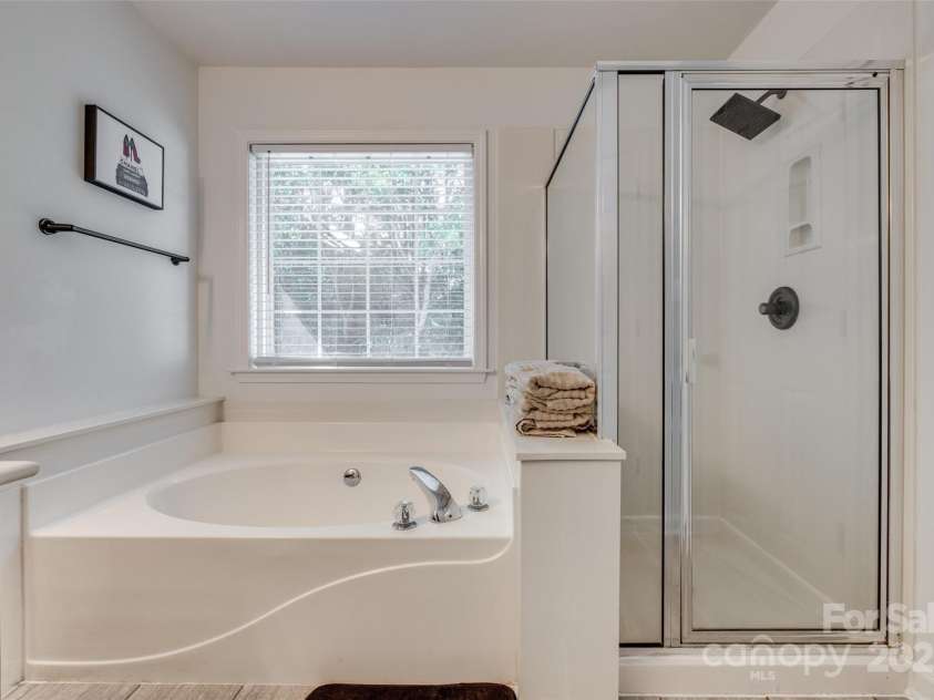 1140 Landsdown Drive, Salisbury, NC 28147.  MLS# CAR4256718, YatesRealty ID 15219. 