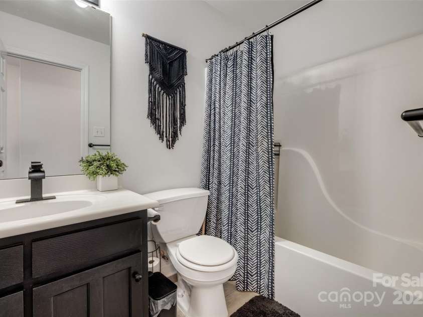 1140 Landsdown Drive, Salisbury, NC 28147.  MLS# CAR4256718, YatesRealty ID 15219. 