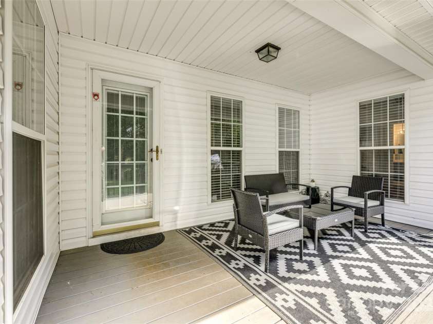 1140 Landsdown Drive, Salisbury, NC 28147.  MLS# CAR4256718, YatesRealty ID 15219. 
