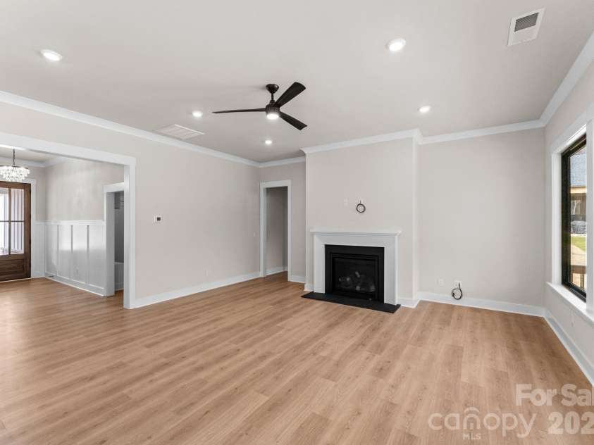 131 Heartland Drive, Rock Hill, SC 29732.  MLS# CAR4351830, YatesRealty ID 15219. Representative Photo of same floor plan