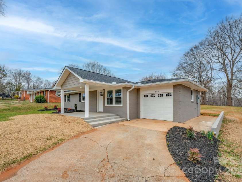 411 Old Caroleen Road, Forest City, NC 28043.  MLS# CAR4233313, YatesRealty ID 15222. 